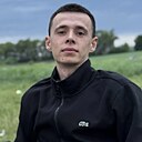 Айгиз, 22 года