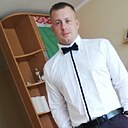 Макс, 33 года