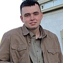 Максим, 24 года