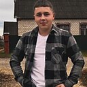 Юрий, 23 года