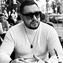 Михаил, 34 года