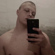 Фотография мужчины Максим, 18 лет из г. Псков