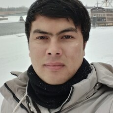 Фотография мужчины Тохирбеее, 24 года из г. Великий Новгород