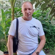 Юрий, 61 из г. Сочи.