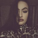 Поля, 19 лет