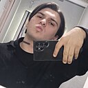 Амир, 20 лет