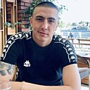 Максим, 32 года