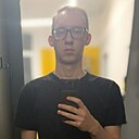 Олег, 23 года