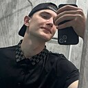 Роман, 25 лет