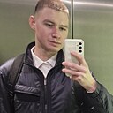 Максим, 23 года