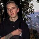 Денис, 24 года