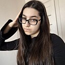 Лариса, 18 лет