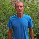 Лев, 36 лет