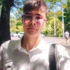 Фотография мужчины Бек, 18 лет из г. Алматы