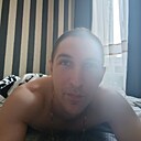 Саша, 32 года