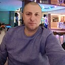 Никлаус, 42 года