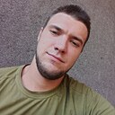 Макс, 24 года