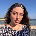 Николь, 32 года