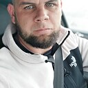 Валерьевич, 32 года