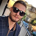Саша, 32 года