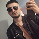 Али, 27 лет