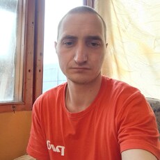 Фотография мужчины Михаил, 32 года из г. Сургут