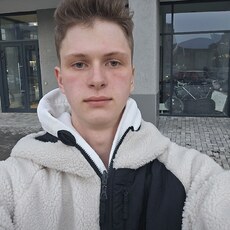 Фотография мужчины Данил, 20 лет из г. Новосибирск