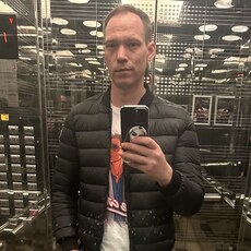 Юрий, 35 из г. Москва.