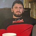 Mm, 33 года