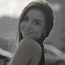Милана, 33 года