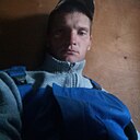 Виктор, 33 года