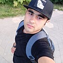 Рустам, 24 года