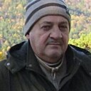 Андрей, 61 год