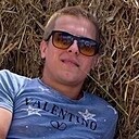 Максим, 33 года