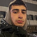 Suren, 22 года