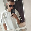 Виктор, 21 год