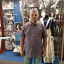 Олег, 47 лет