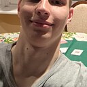 Владислав, 20 лет