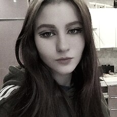 Фотография девушки Людмила, 19 лет из г. Иркутск