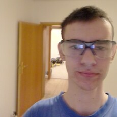 Фотография мужчины Даня, 19 лет из г. Ивано-Франковск