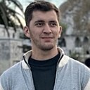 Isi, 30 лет