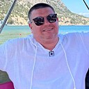 Шейх, 47 лет