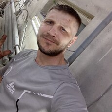 Фотография мужчины Алекс, 37 лет из г. Зеленогорск (Красноярский Край)