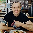 Роман, 34 года