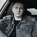 No Name, 33 года