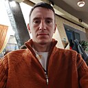 Динис, 35 лет