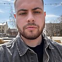Виталий, 24 года