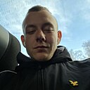 Максим, 21 год
