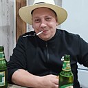 Михаил, 33 года