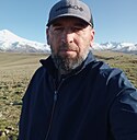 Казбек, 51 год